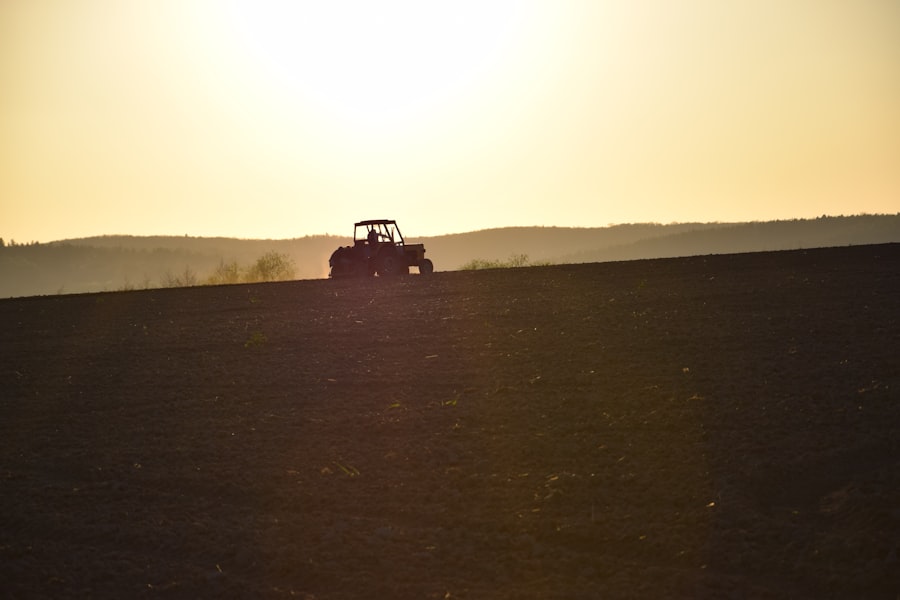 Pojazdy autonomiczne rolnicze: Przyszłość agrotechniki